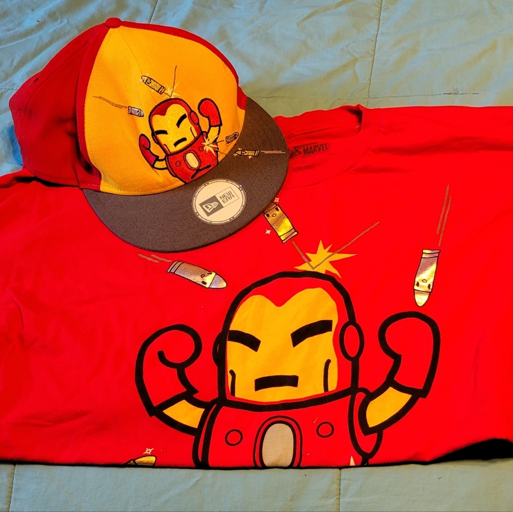 XL Men's Marvel Ironman tokidoki TShirt and Matching Hat